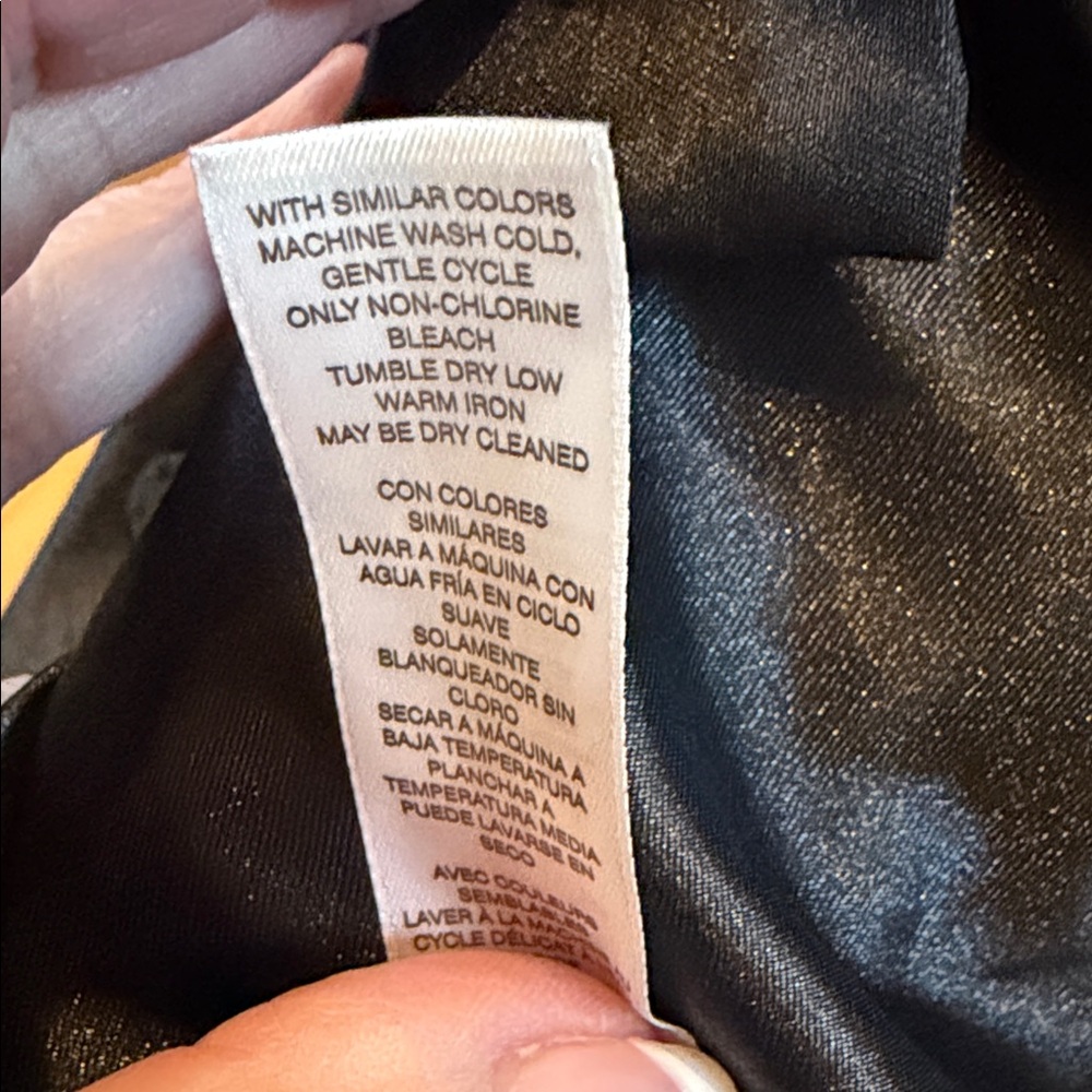 CHICO’s Button Front Tie Shirt - Size 2 - Picture 12 of 16